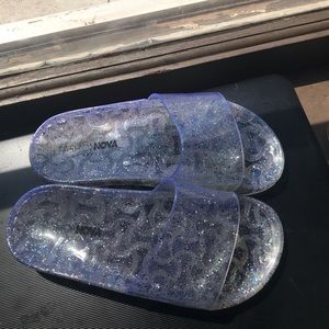 Fashion Nova Slides